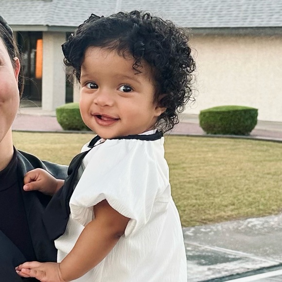 Meet your Posher, Alexandra - Picture 3 of 3